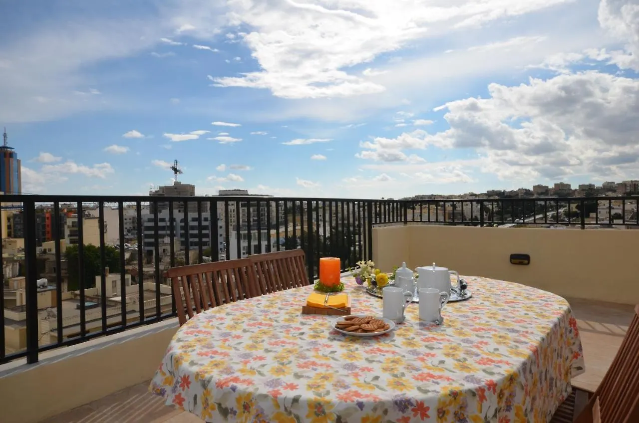 City Living Suite Tk 3 Rm 4 San Ġiljan